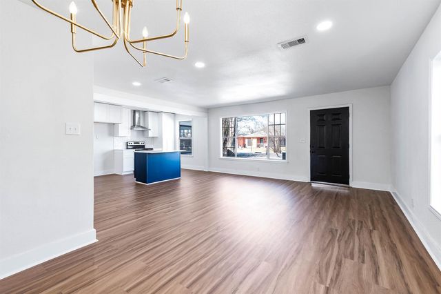 1706 12th Street, Houston, TX 77547