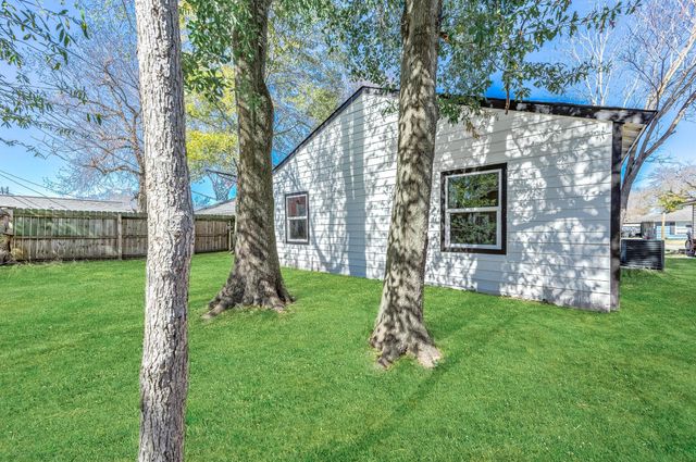 1706 12th Street, Houston, TX 77547