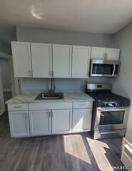 100 Horace Street, Bridgeport, CT 06610
