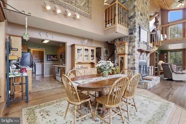 3083 OAK HILL ROAD, Waynesboro, PA 17268