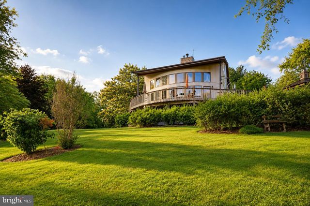 3083 OAK HILL ROAD, Waynesboro, PA 17268