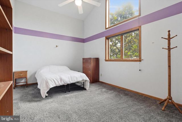 3083 OAK HILL ROAD, Waynesboro, PA 17268