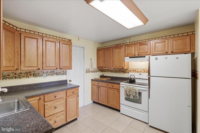 3083 OAK HILL ROAD, Waynesboro, PA 17268