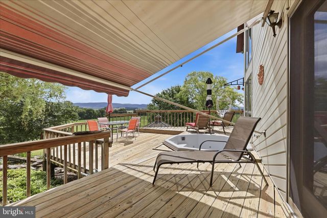 3083 OAK HILL ROAD, Waynesboro, PA 17268