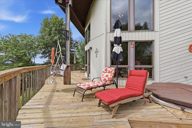 3083 OAK HILL ROAD, Waynesboro, PA 17268