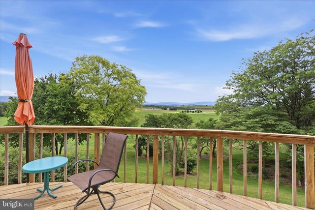 3083 OAK HILL ROAD, Waynesboro, PA 17268