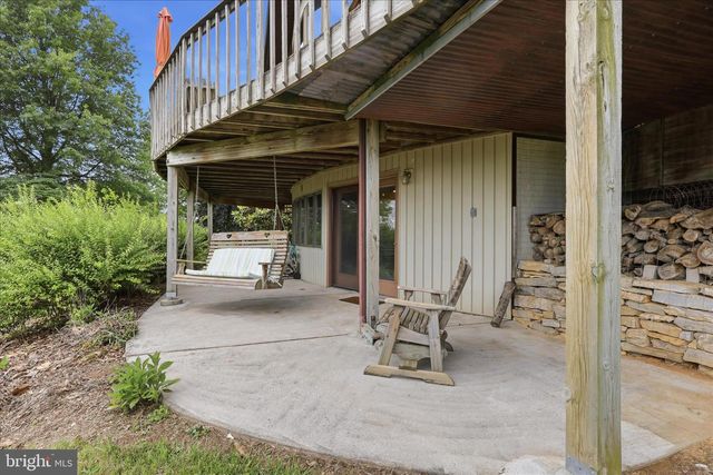 3083 OAK HILL ROAD, Waynesboro, PA 17268