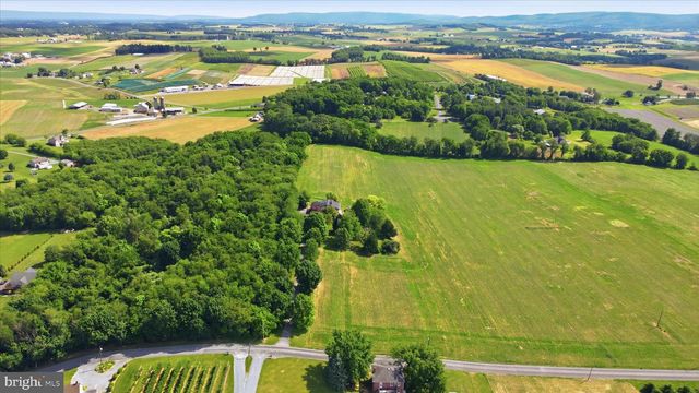 3083 OAK HILL ROAD, Waynesboro, PA 17268