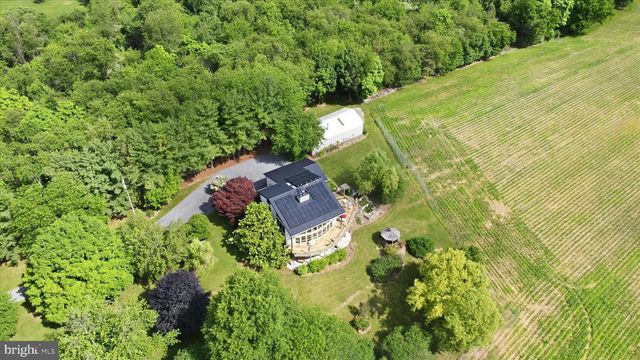 3083 OAK HILL ROAD, Waynesboro, PA 17268