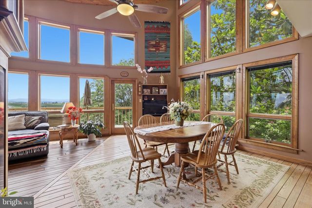 3083 OAK HILL ROAD, Waynesboro, PA 17268