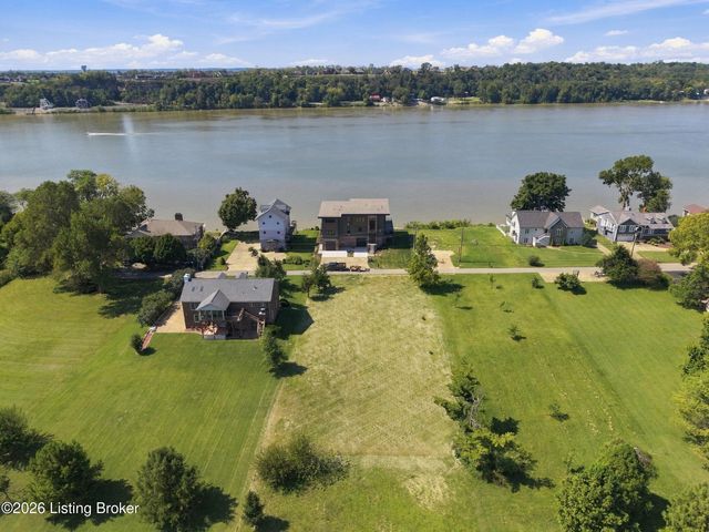 6904 Beachland Beach Rd, Prospect, KY 40059