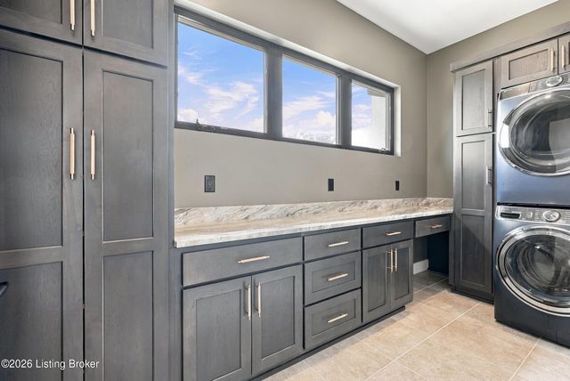 6904 Beachland Beach Rd, Prospect, KY 40059