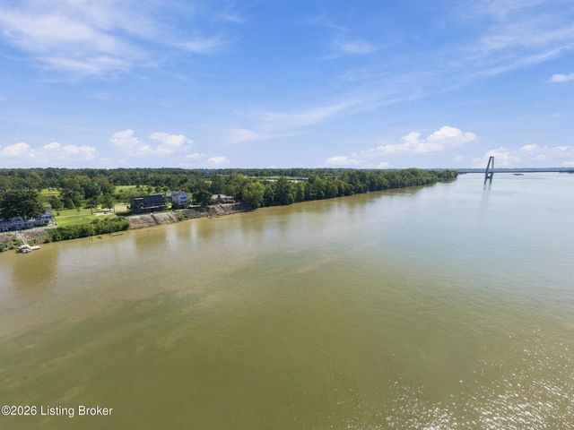 6904 Beachland Beach Rd, Prospect, KY 40059