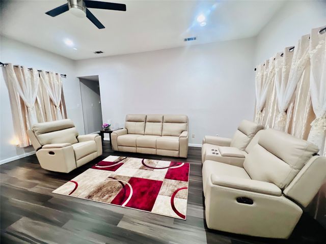3408 Beech Street, Rowlett, TX 75089
