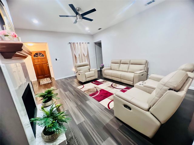 3408 Beech Street, Rowlett, TX 75089