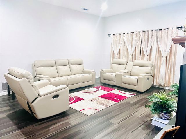 3408 Beech Street, Rowlett, TX 75089