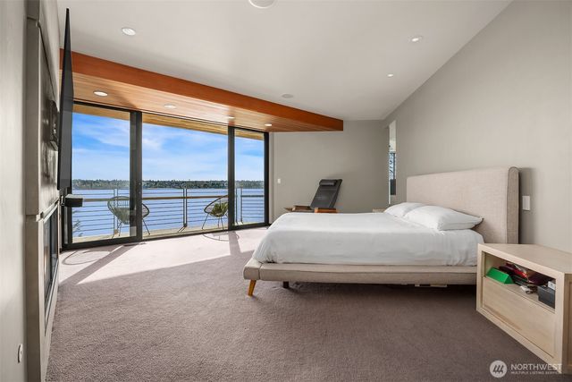 7703 W Mercer Way, Mercer Island, WA 98040