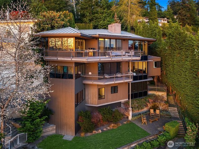7703 W Mercer Way, Mercer Island, WA 98040