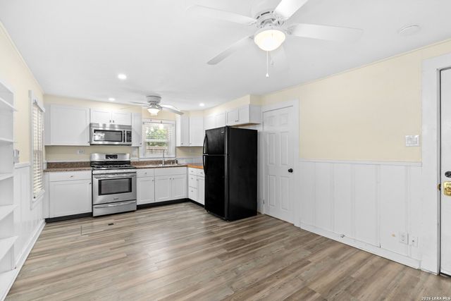 108 CHEVY CHASE DR, San Antonio, TX 78209