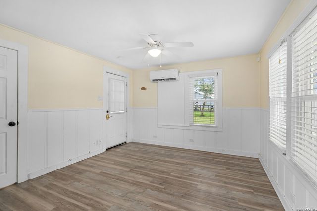108 CHEVY CHASE DR, San Antonio, TX 78209