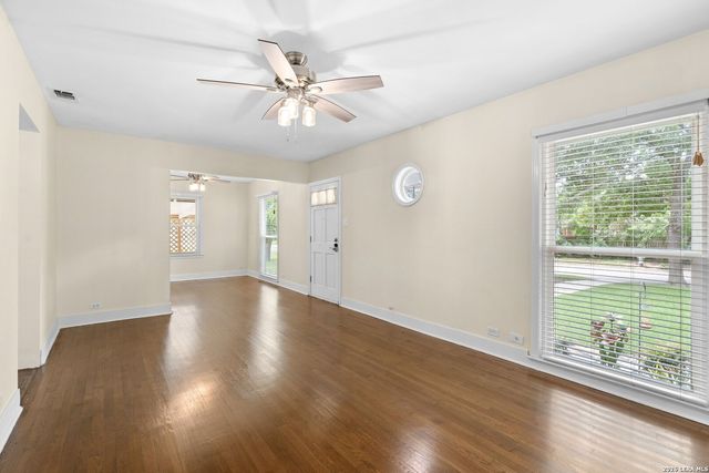 108 CHEVY CHASE DR, San Antonio, TX 78209