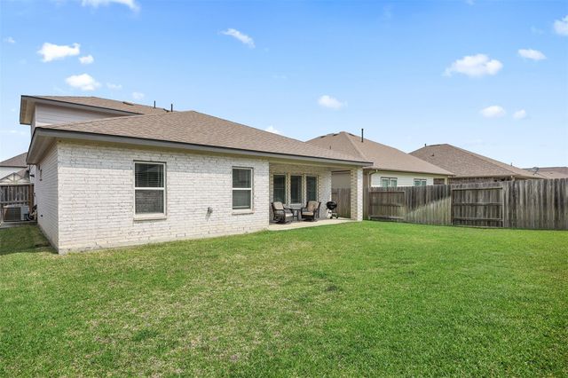 13308 Lago Acero Lane, Texas City, TX 77568