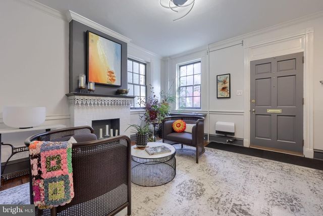 345 E ORANGE ST, Lancaster, PA 17602