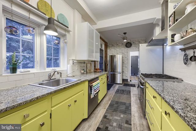 345 E ORANGE ST, Lancaster, PA 17602