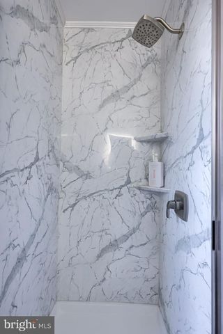 345 E ORANGE ST, Lancaster, PA 17602