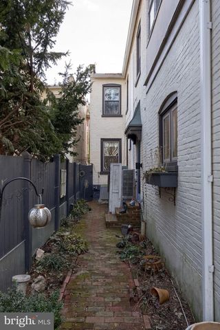 345 E ORANGE ST, Lancaster, PA 17602