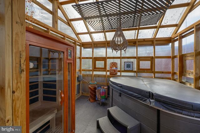 345 E ORANGE ST, Lancaster, PA 17602