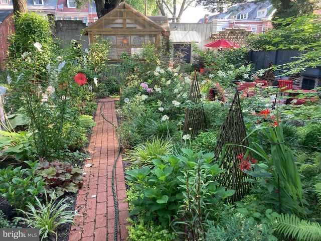 345 E ORANGE ST, Lancaster, PA 17602