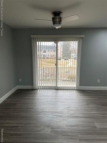 13920 Camelot Drive, Sterling Heights, MI 48312