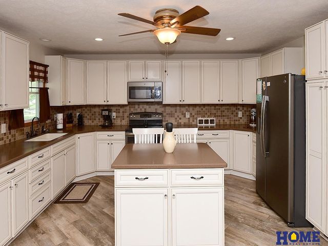 11601 S 5th Street, Roca, NE 68430