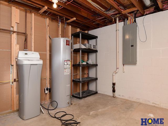 11601 S 5th Street, Roca, NE 68430