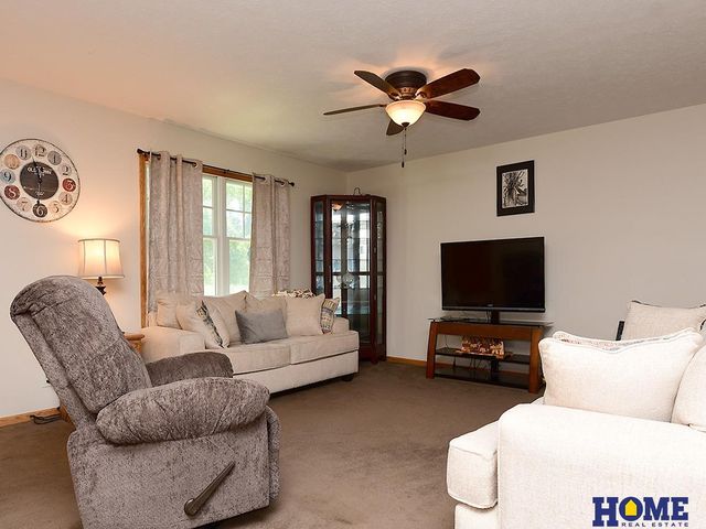 11601 S 5th Street, Roca, NE 68430