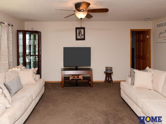 11601 S 5th Street, Roca, NE 68430