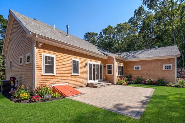 24 Country Farm Road, Forestdale, MA 02644