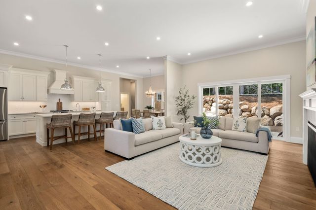24 Country Farm Road, Forestdale, MA 02644