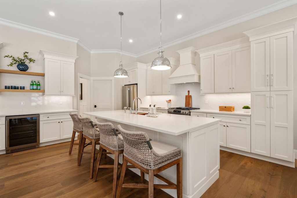 24 Country Farm Road, Forestdale, MA 02644