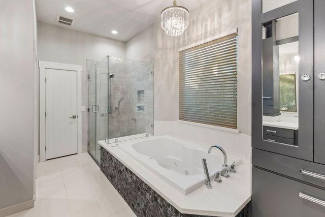 210 Mission Hills Drive, Lufkin, TX 75901