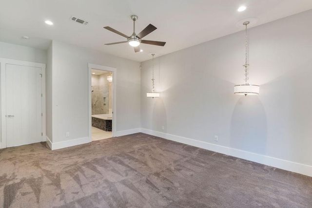 210 Mission Hills Drive, Lufkin, TX 75901