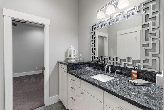 210 Mission Hills Drive, Lufkin, TX 75901