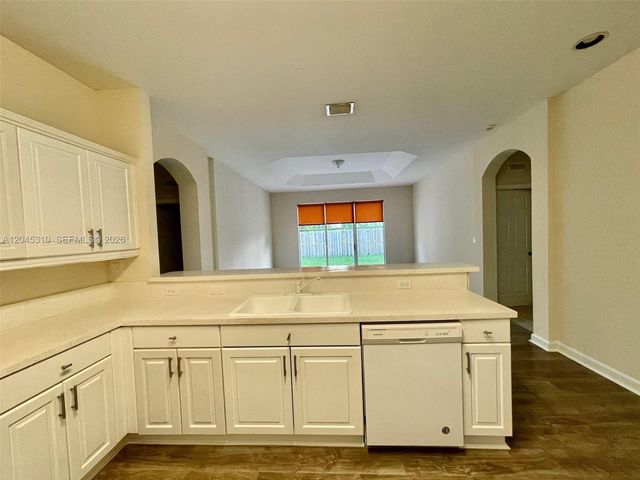 2008 NE 38th Road 2008, Homestead, FL 33033