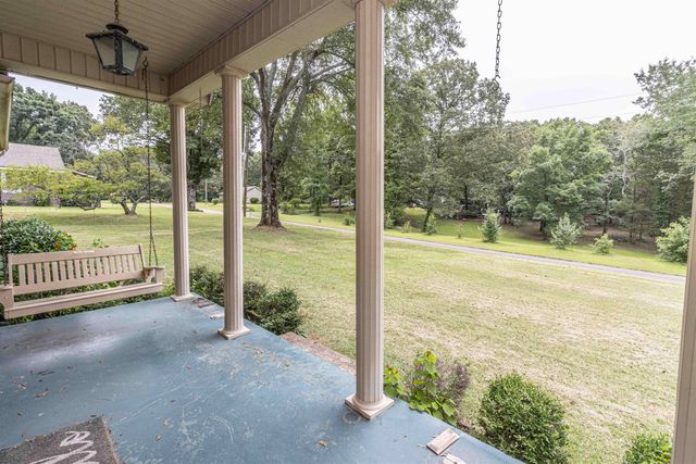 239 OLD NO 5 RD, Selmer, TN 38375