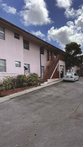 2920 Pierce Street 8, Hollywood, FL 33020