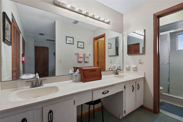 12 GREENBRIAR COURT, Palm Coast, FL 32137