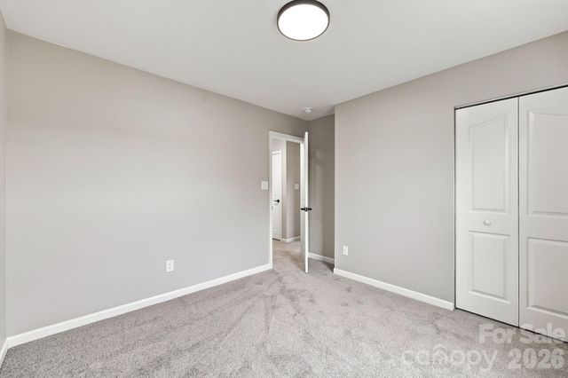 8207 Belmont Stables Drive, Charlotte, NC 28216