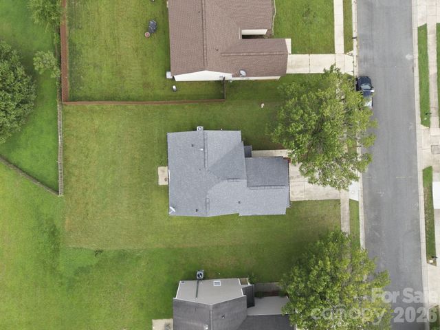 8207 Belmont Stables Drive, Charlotte, NC 28216
