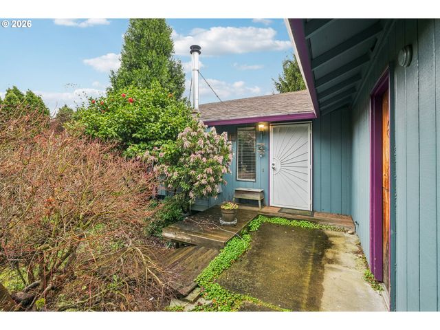 17511 Se SCRUTTON Ln, Milwaukie, OR 97267